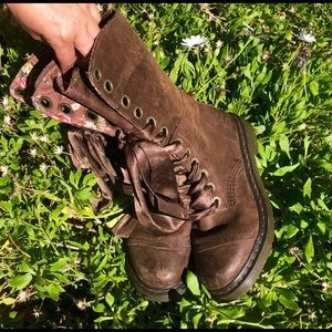 Dr Martens Triumph 1914 Ribbon Lace Up Boots